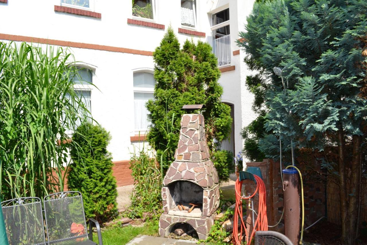 2-Raum Ferienwohnung In Connewitz Lipsia Esterno foto